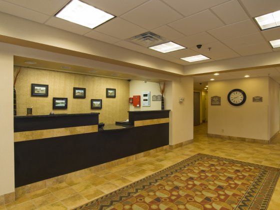 Hotel Baymont By Wyndham Cornelia Interno foto